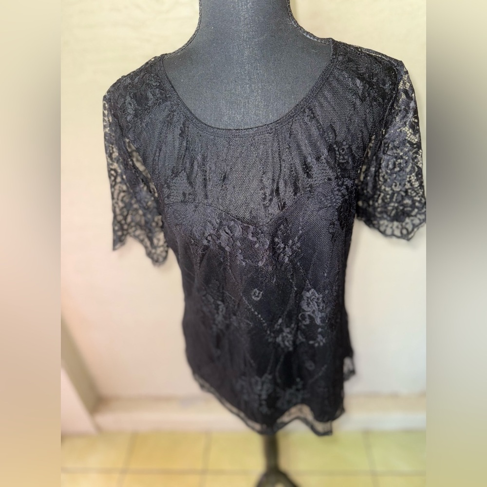 Adiva NWT Black Lace Whisigoth Blouse- Size Medium